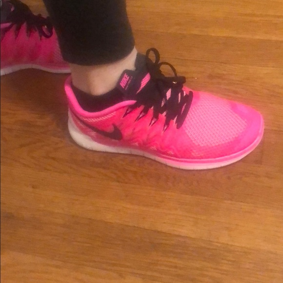 Nike women’s running shoes - Picture 6 of 8